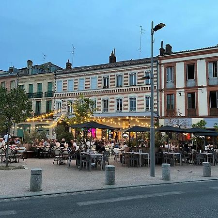 Toulouse : Studio Equipe Au Coeur De St-Cyprien Værelse billede
